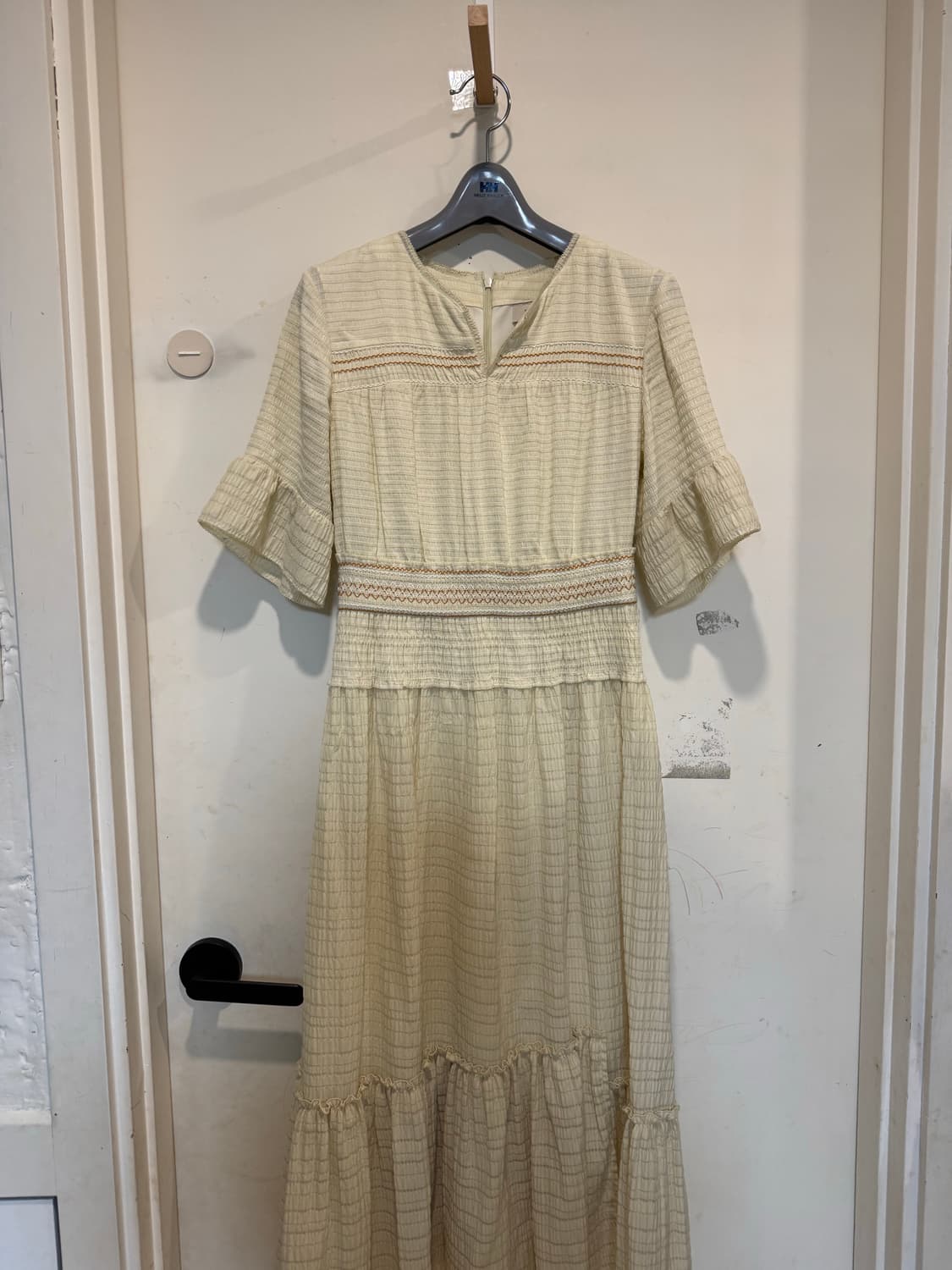 한섬 MINE 마인 허리 스모킹 원피스 상품이미지5