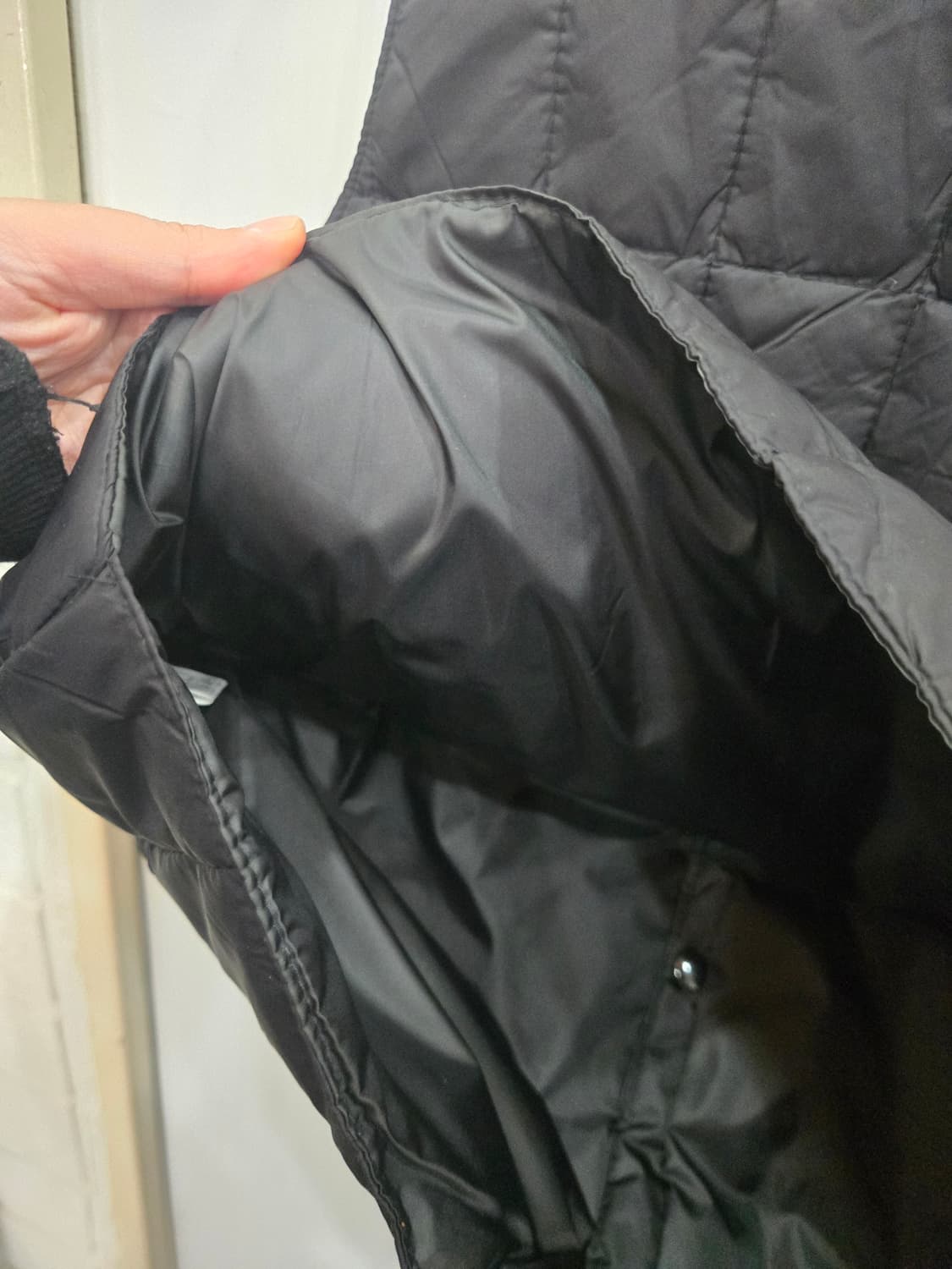 95,M택있는새상품) 버버리힐스 폴로 오리털 경량 조끼 !정가118000 상품이미지4