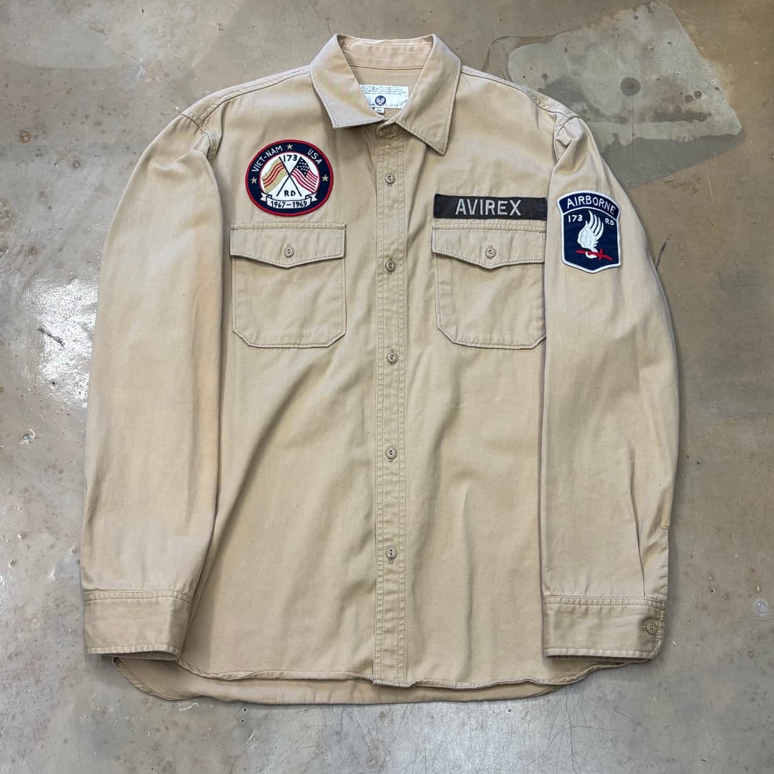 XL 아비렉스 베트남전쟁 173공수여단 플라이트 투포켓 셔츠 상품이미지3