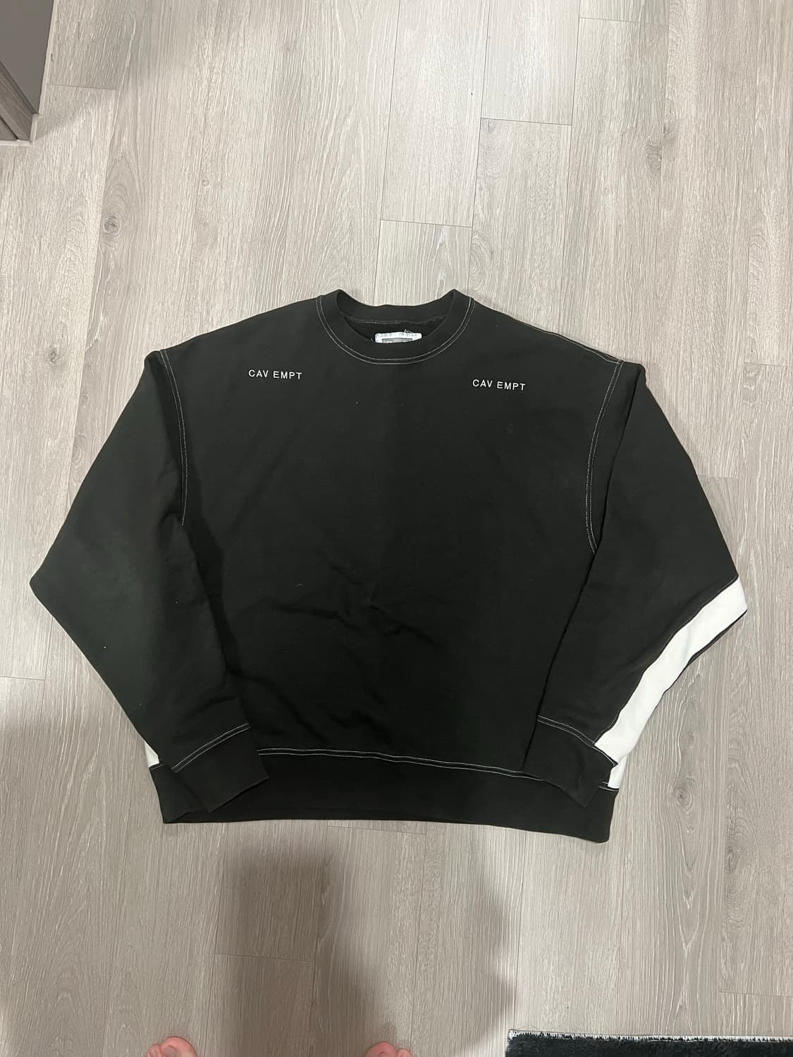 카브엠트 솔리드 크루넥 #2 블랙 L 상품이미지1