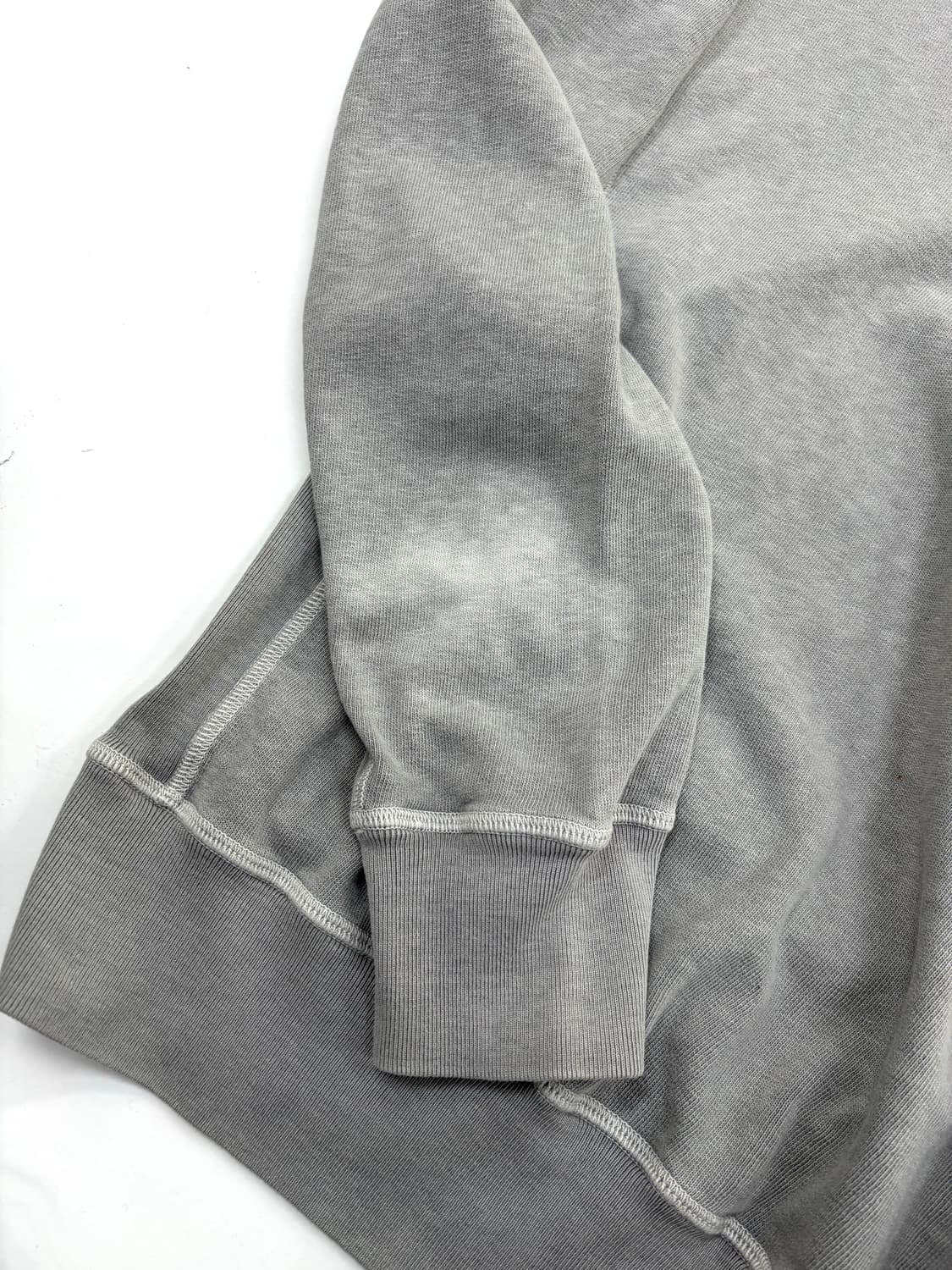 Stone Island 가먼트다잉 코튼 맨투맨 스웻셔츠 상품이미지6