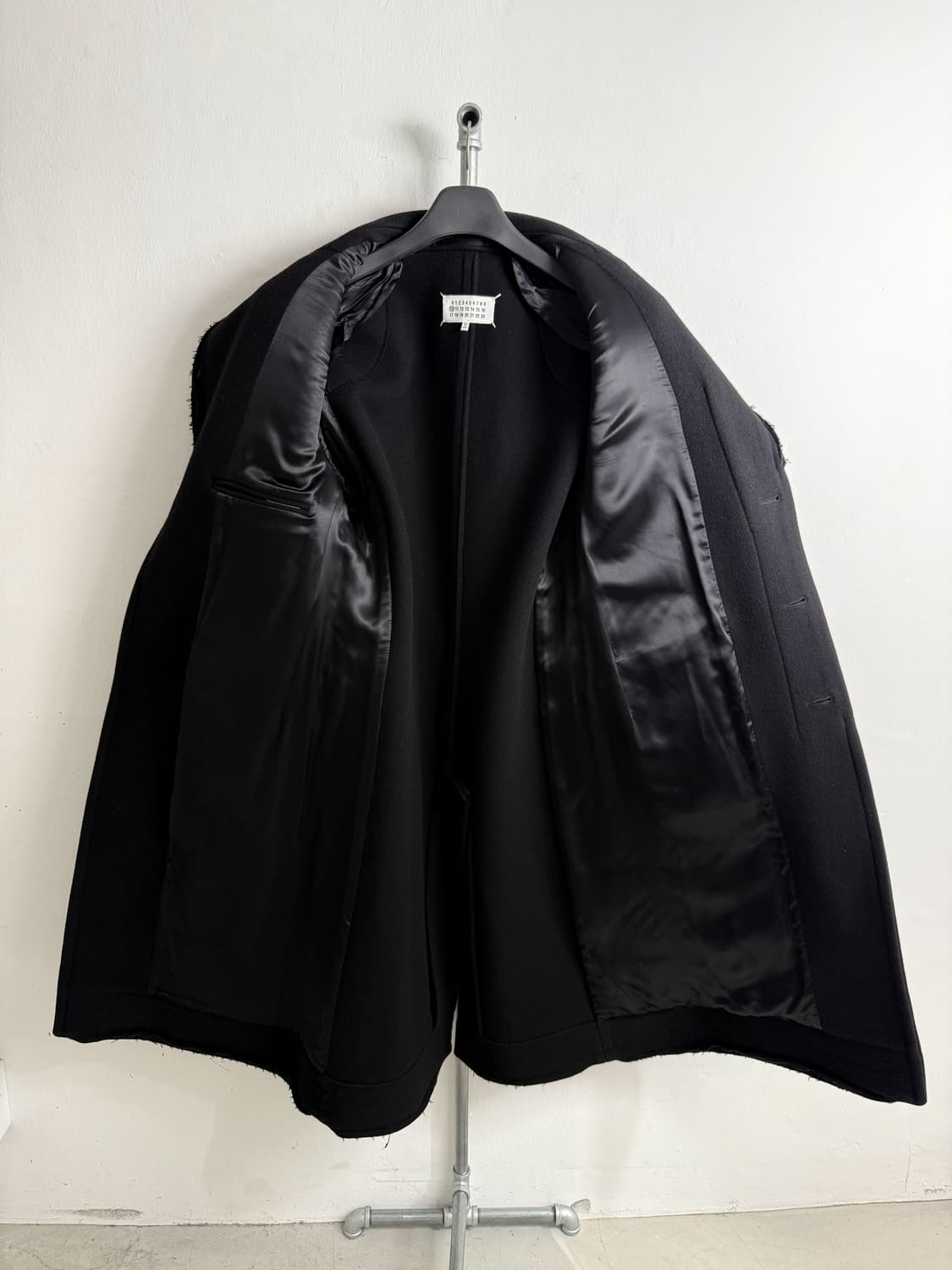 Maison Margiela Deconstructed Wool Coat 상품이미지9