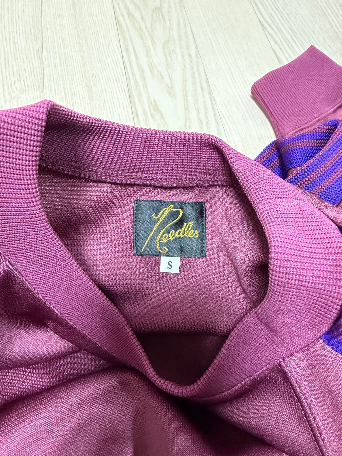 니들스 크루넥 맨투맨 S 상품이미지4