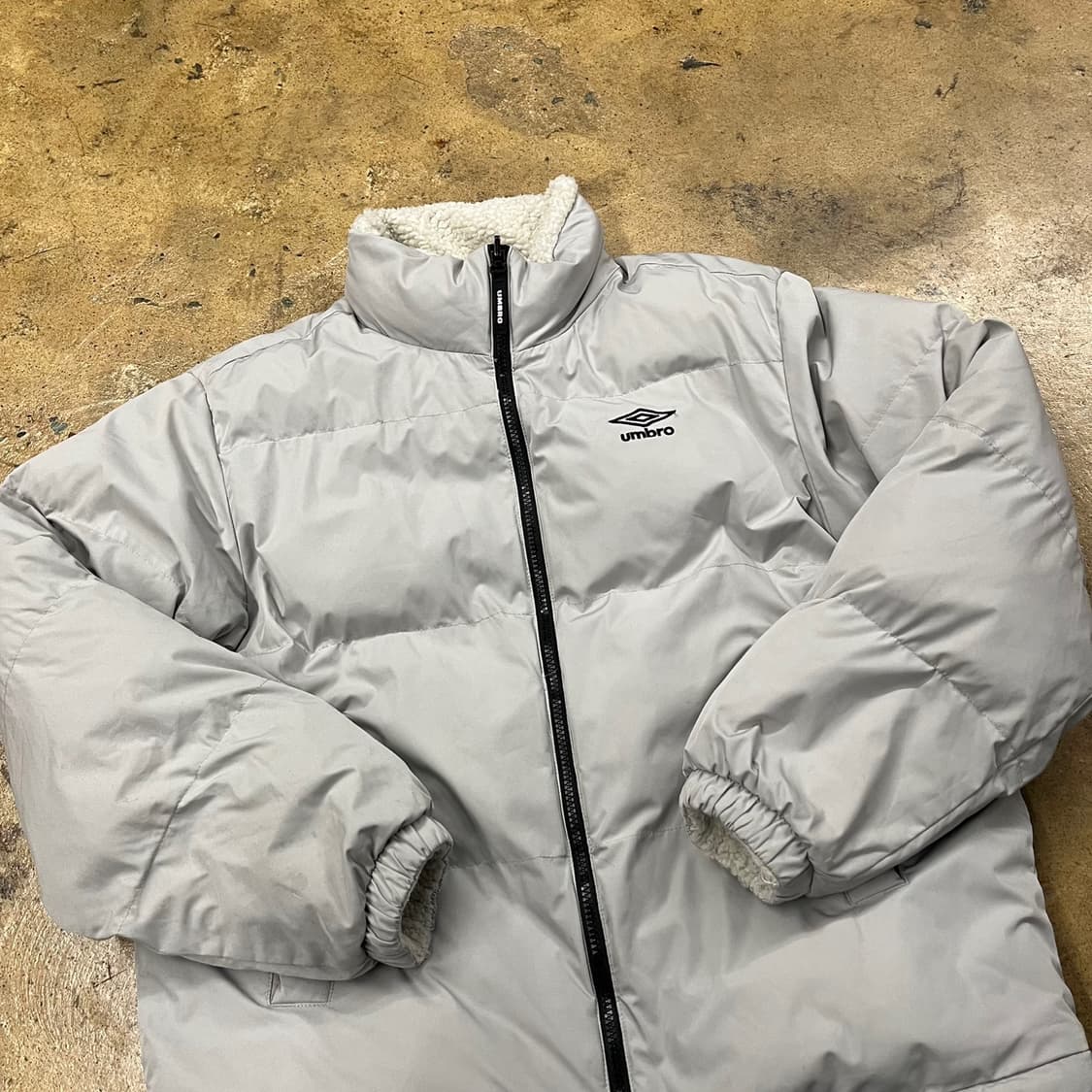 [정품/95] 엄브로 양면 패딩 점퍼 아이보리 b14 상품이미지1