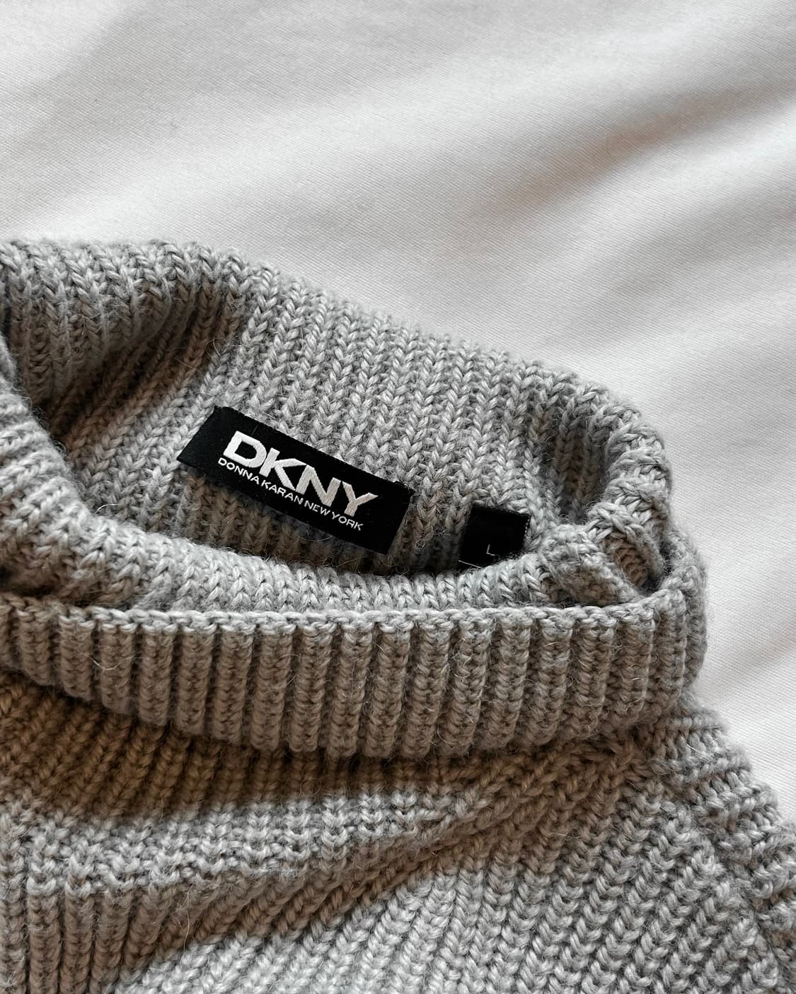 DKNY 터틀넥 니트 상품이미지2
