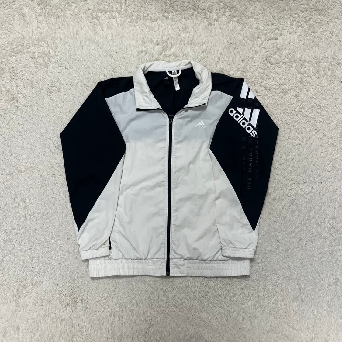 Adidas essentials F1 BP2 windbreaker 상품이미지4