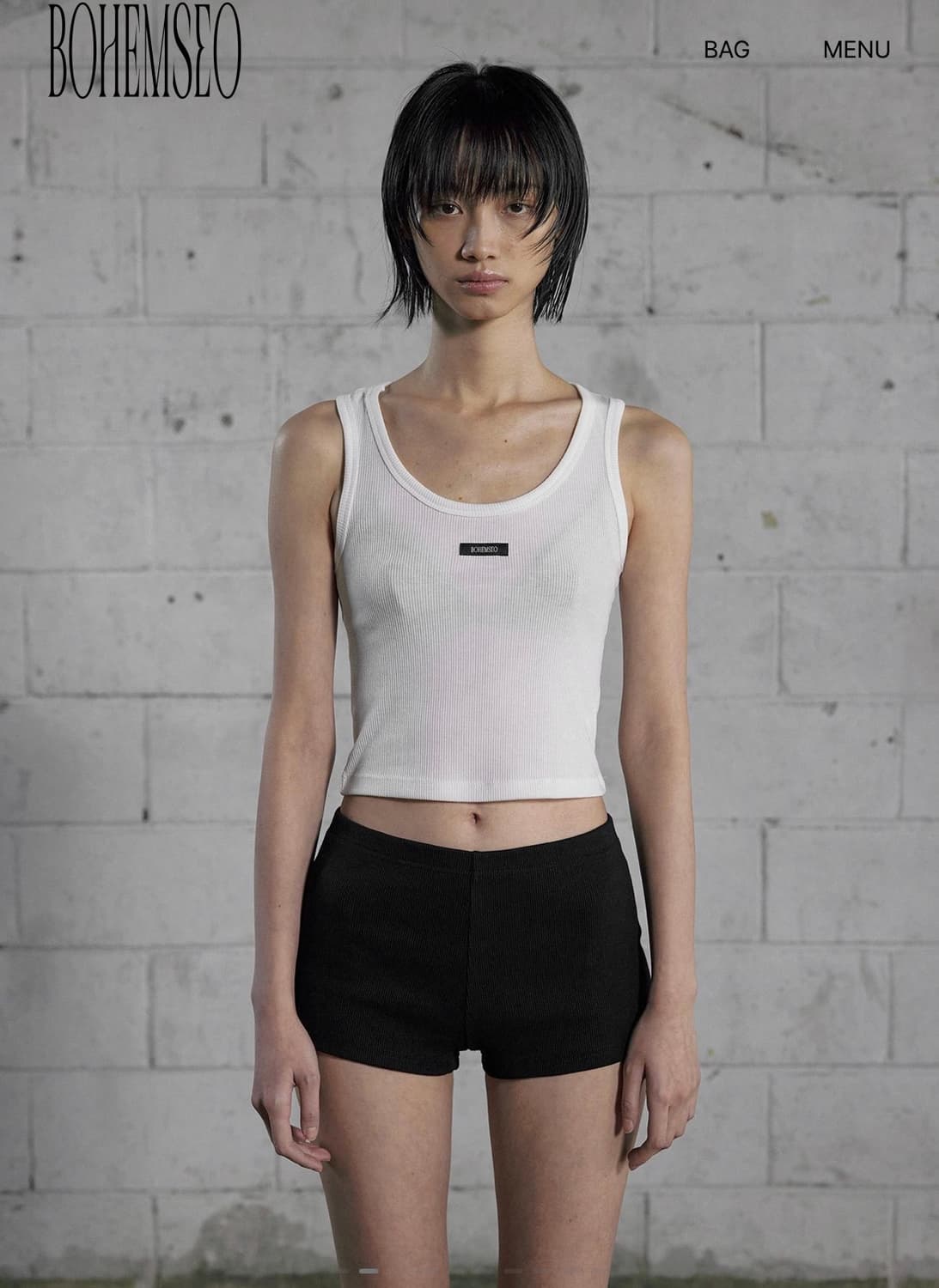 보헤미안서울 베이직 슬리브리스 크롭탑 화이트 아이보리 상품이미지2