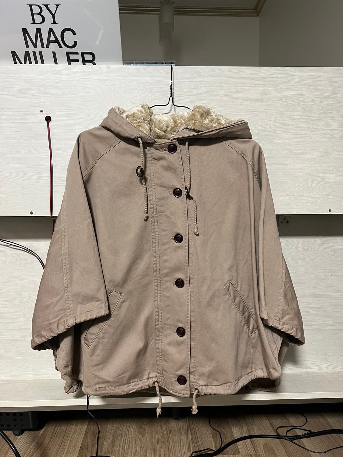 로리즈팜 퍼 케이프 모리걸 야상 lowrys farm  상품이미지2