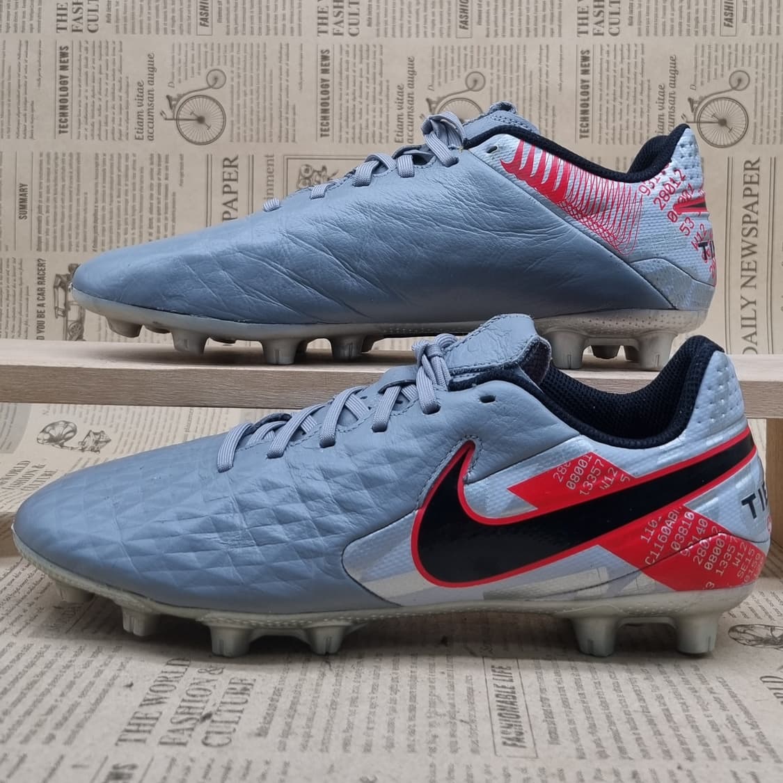 나이키 티엠포 레전드8 축구화 260 상품이미지1