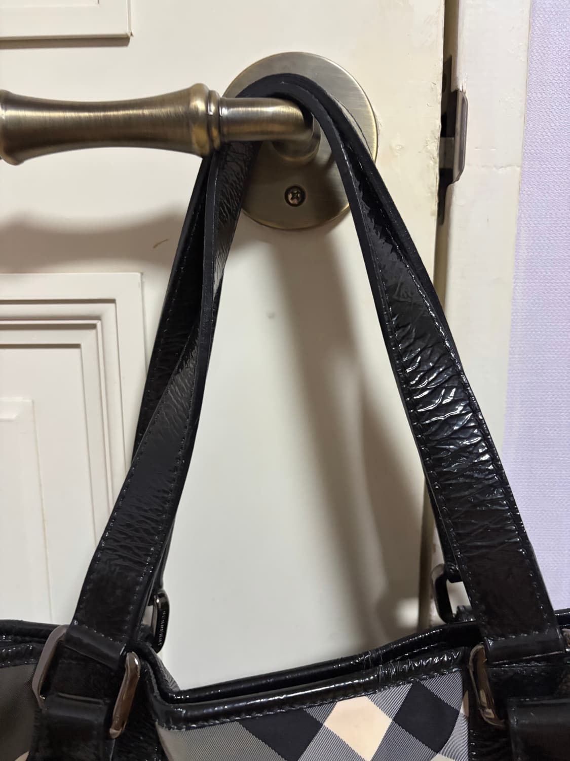 (정품)버버리 노바체크 블랙 빈티지 토트백 상품이미지4