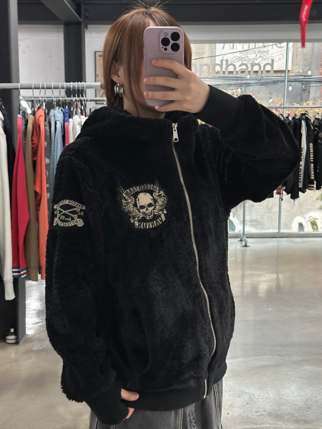 벤슨 핸드워머 스컬윙빅로고 플러피 후드자켓 상품이미지5