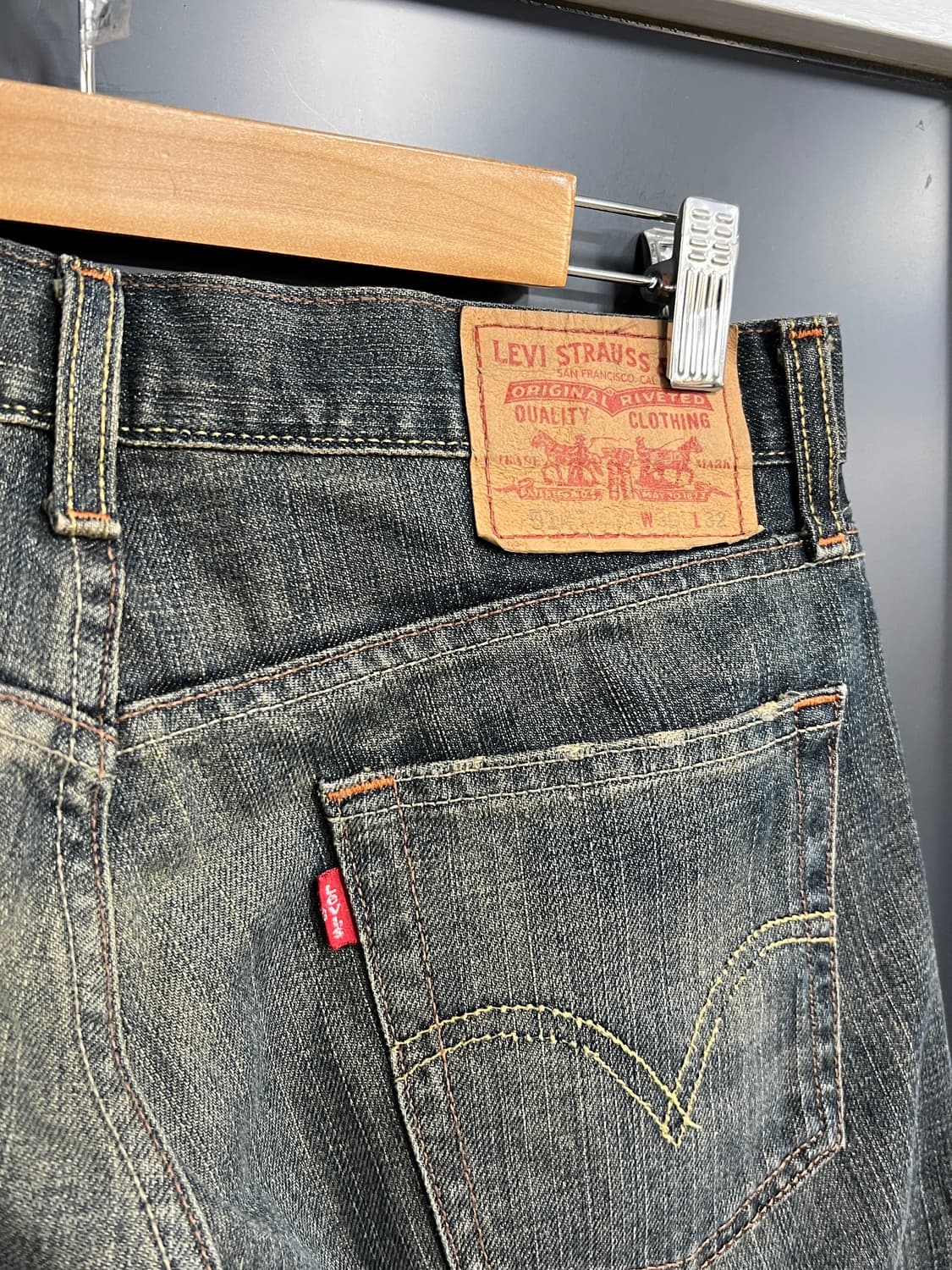 00s Levis 리바이스 514 슬림 스트레이트핏 흑청 데님 팬츠 상품이미지2