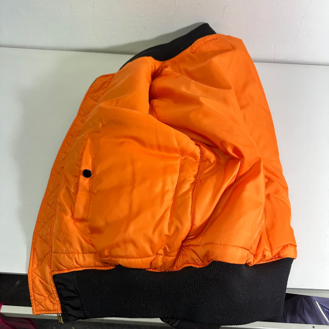 M 95 알파인더스트리 블랙 누빔 MA1 항공점퍼 상품이미지8