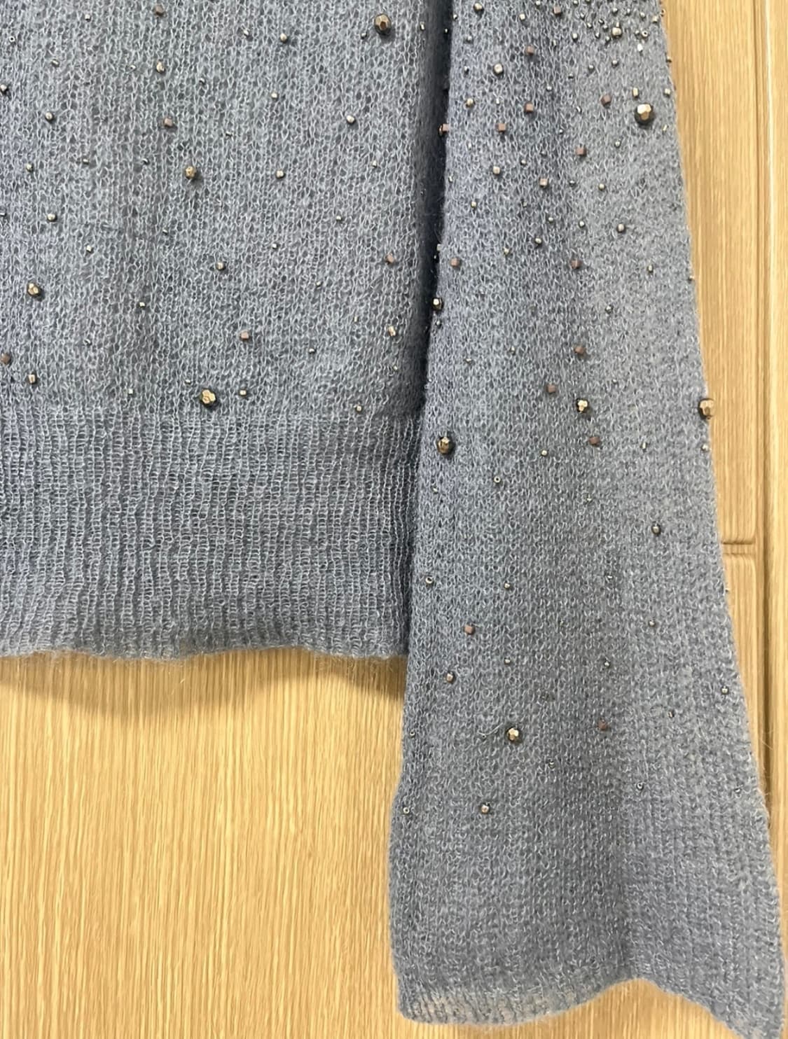 이태리 아뷰 모헤어 니트 비즈 여리 소매 정가120만원 상품이미지6