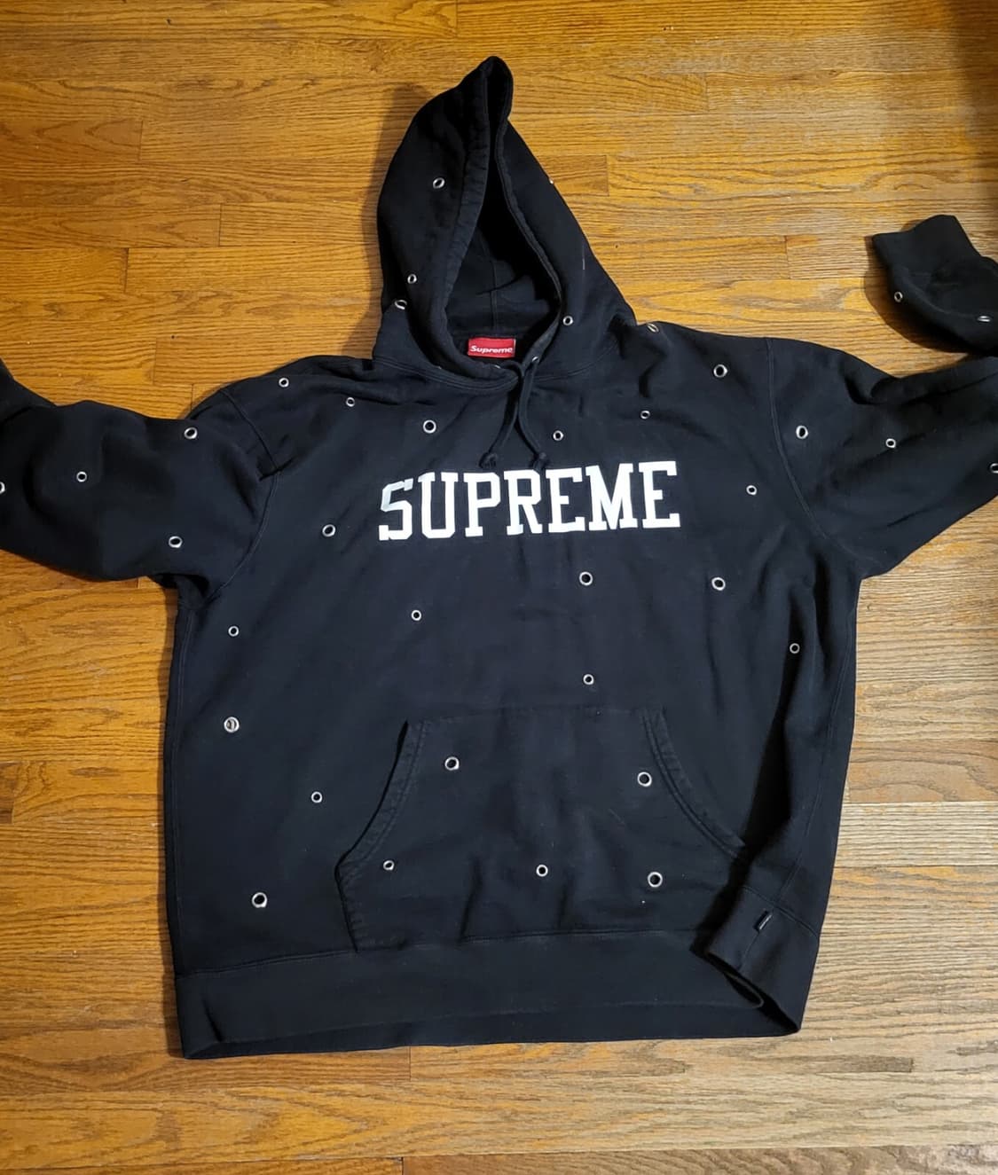 20SS 슈프림 아이렛 후드티 상품이미지1
