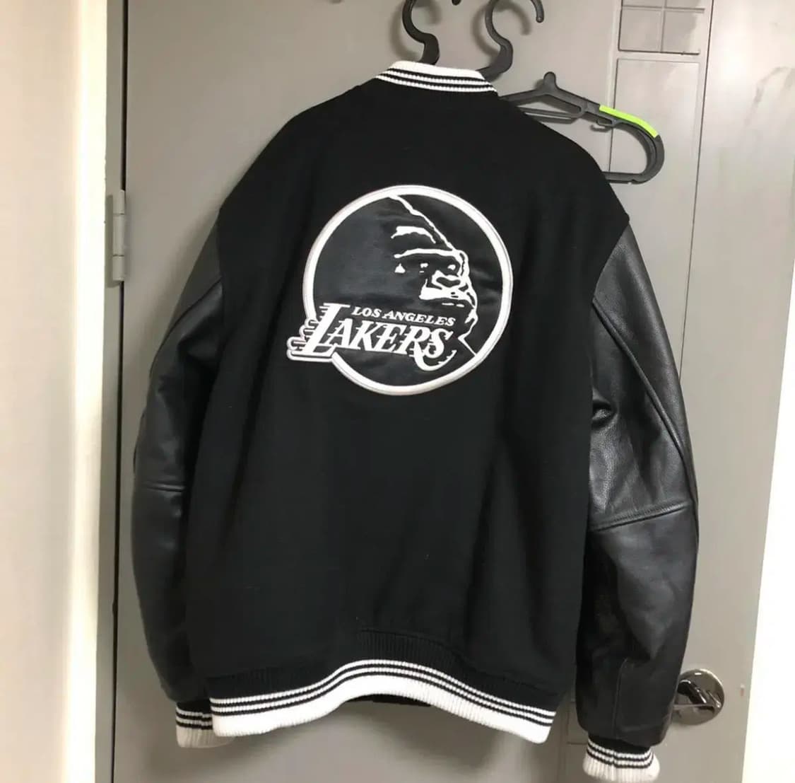 뉴에라 x 엑스라지 x NBA 바시티 2xl 사이즈 상품이미지2