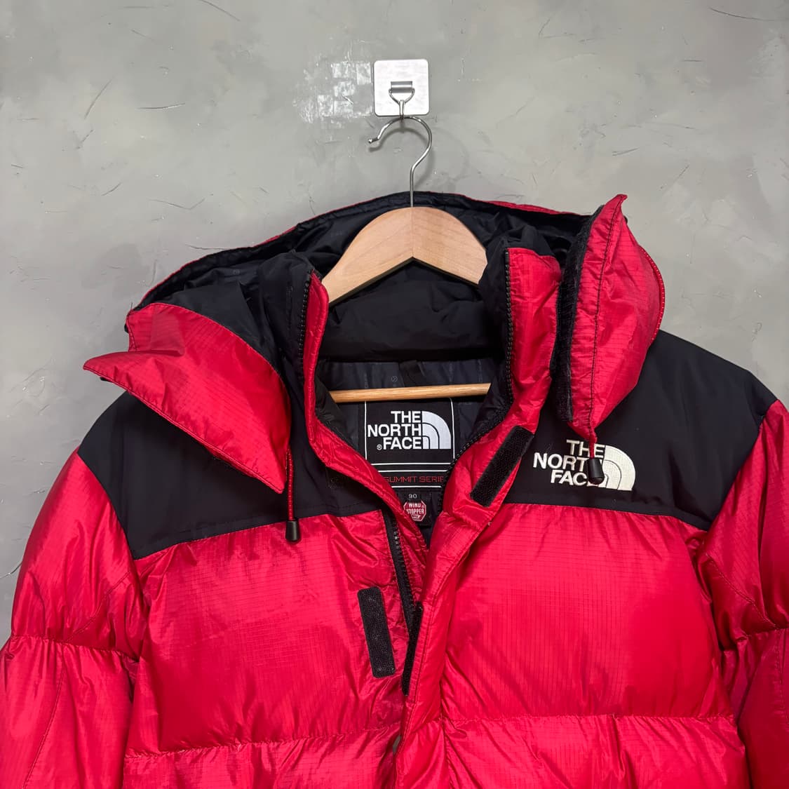 노스페이스 700 써밋시리즈 윈드스토퍼 구스다운 패딩 상품이미지2