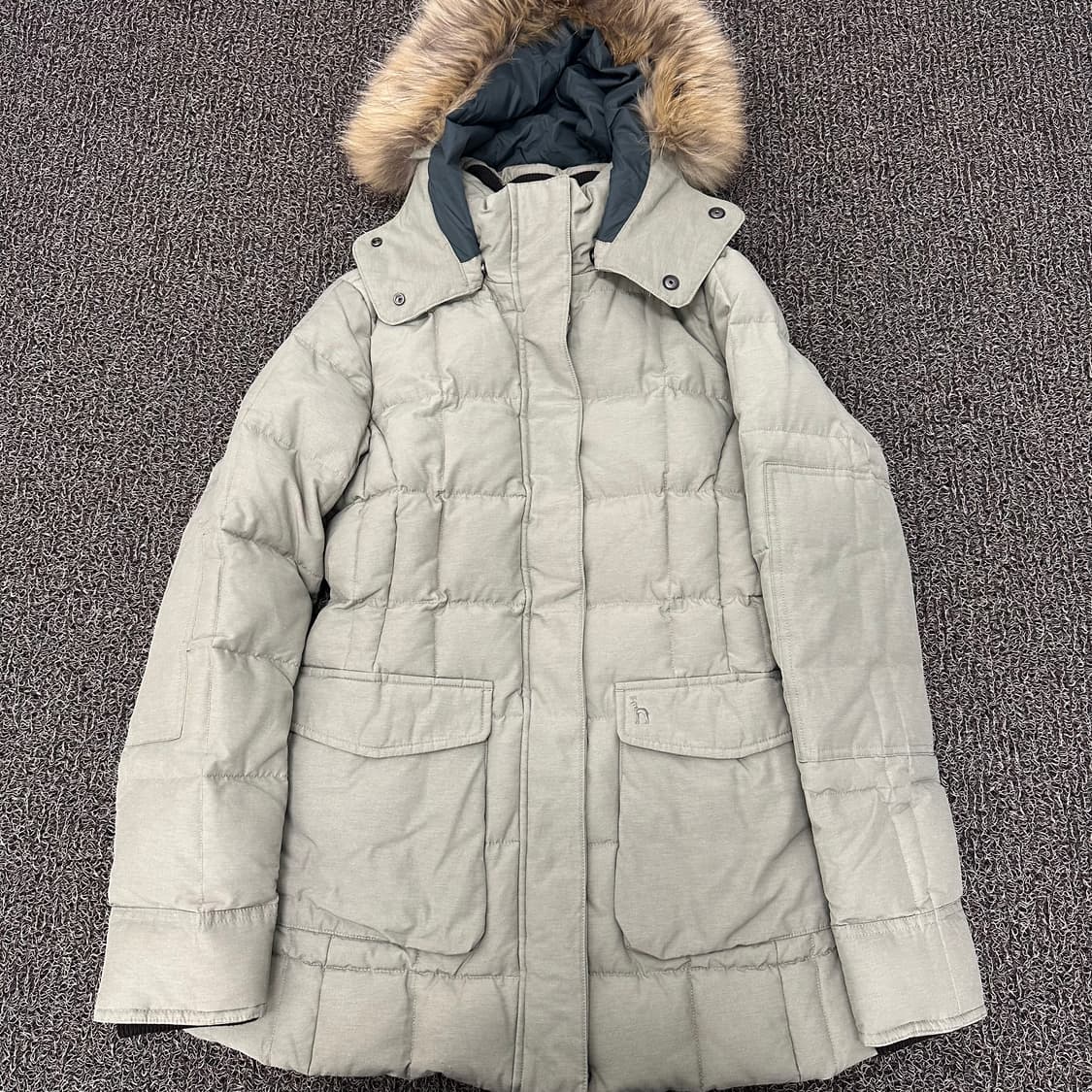 HAZZYS 헤지스 여성 덕다운 퀄팅 롱패딩 95(M) 상품이미지1