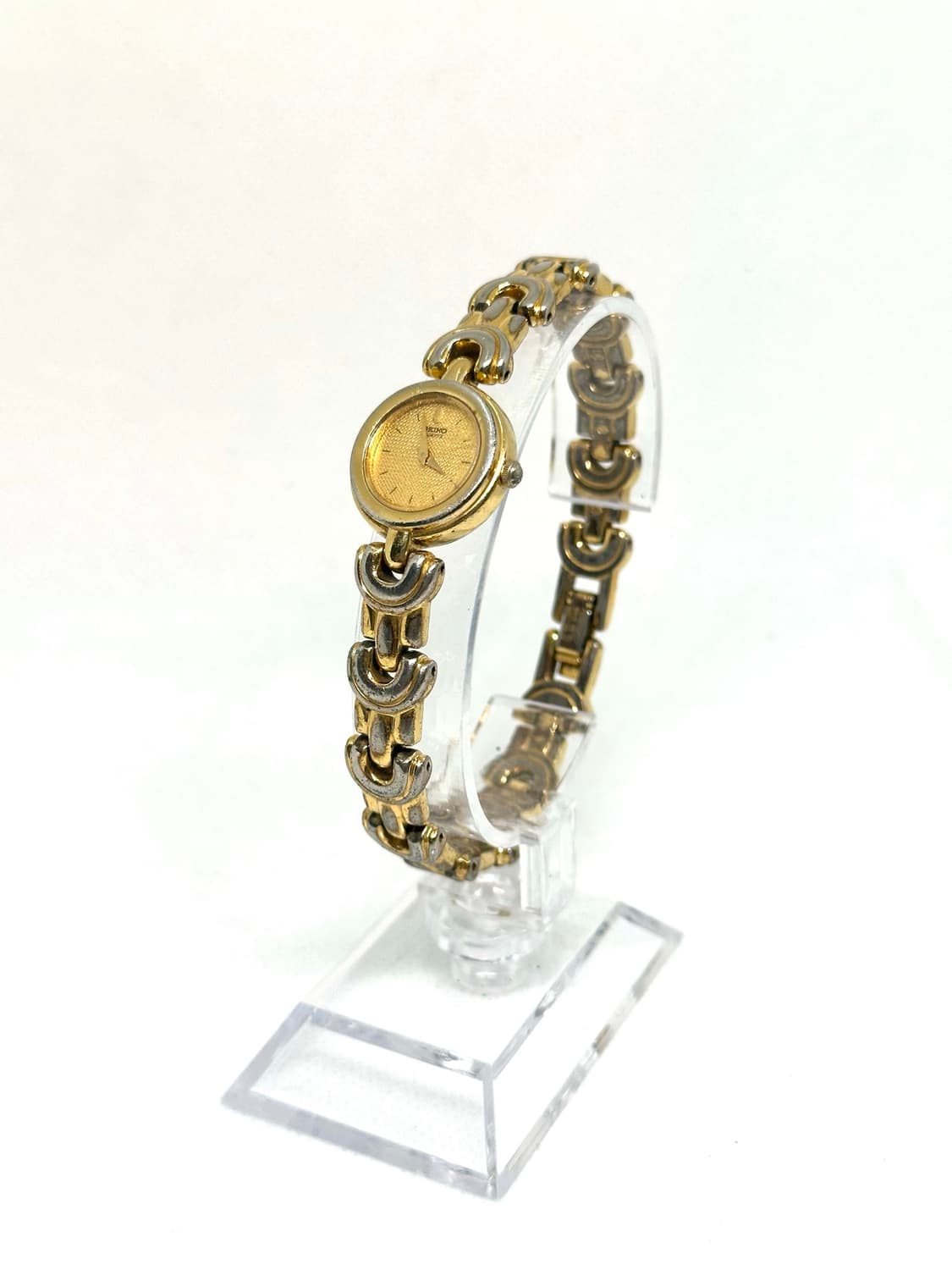[빈티지] 세이코(SEIKO) 쿼츠 여성용 손목시계 (Cal. 4N00) 상품이미지1