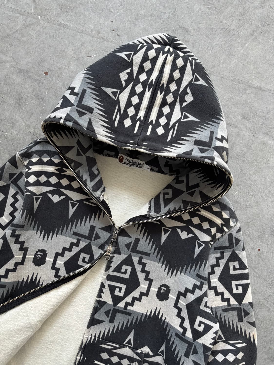 Bape 베이프 네이티브 패턴 풀집 후디 상품이미지4