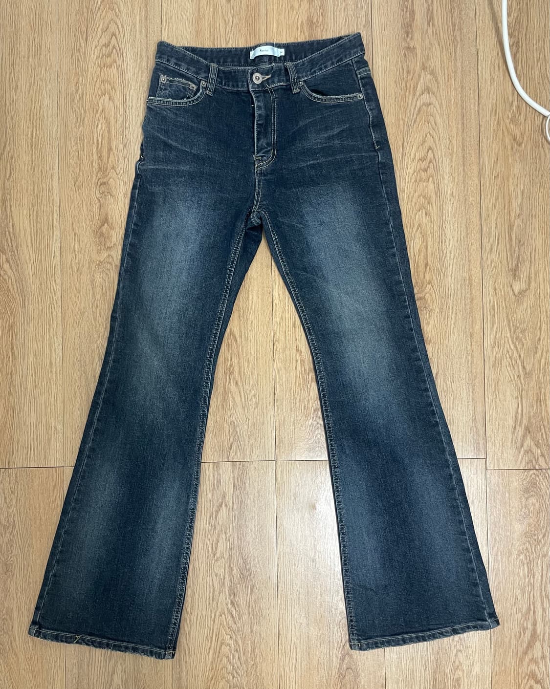 애프터먼데이 부츠컷 데님 상품이미지3