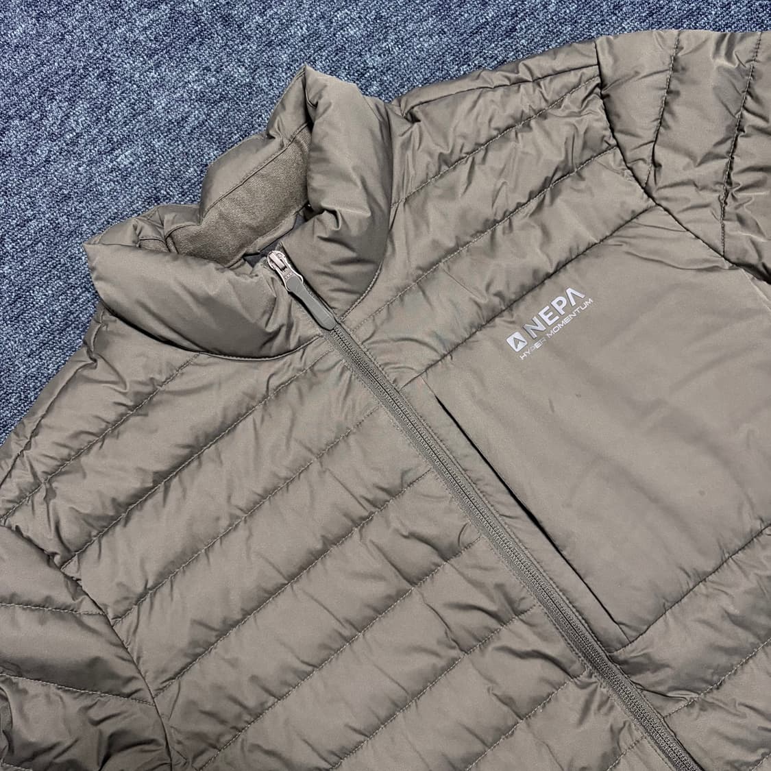 네파 경량패딩 상품이미지3