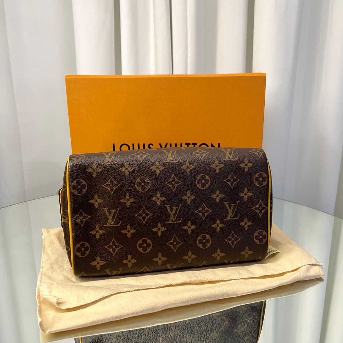 [정품] 루이비통 모노그램 돕키트 파우치 엘로우 상품이미지4