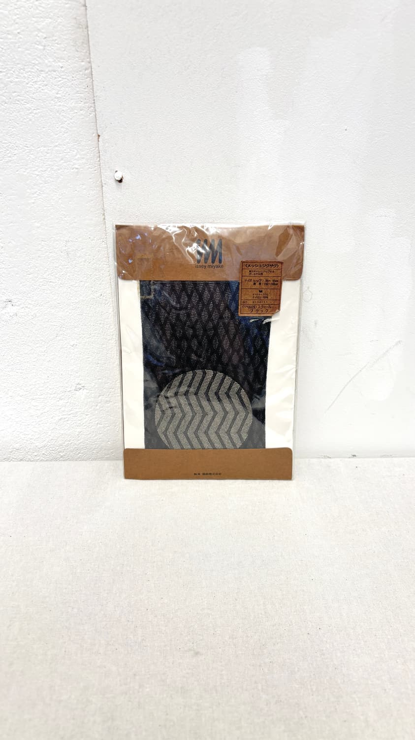 ISSEY MIYAKE mesh zigzag stockings 상품이미지1