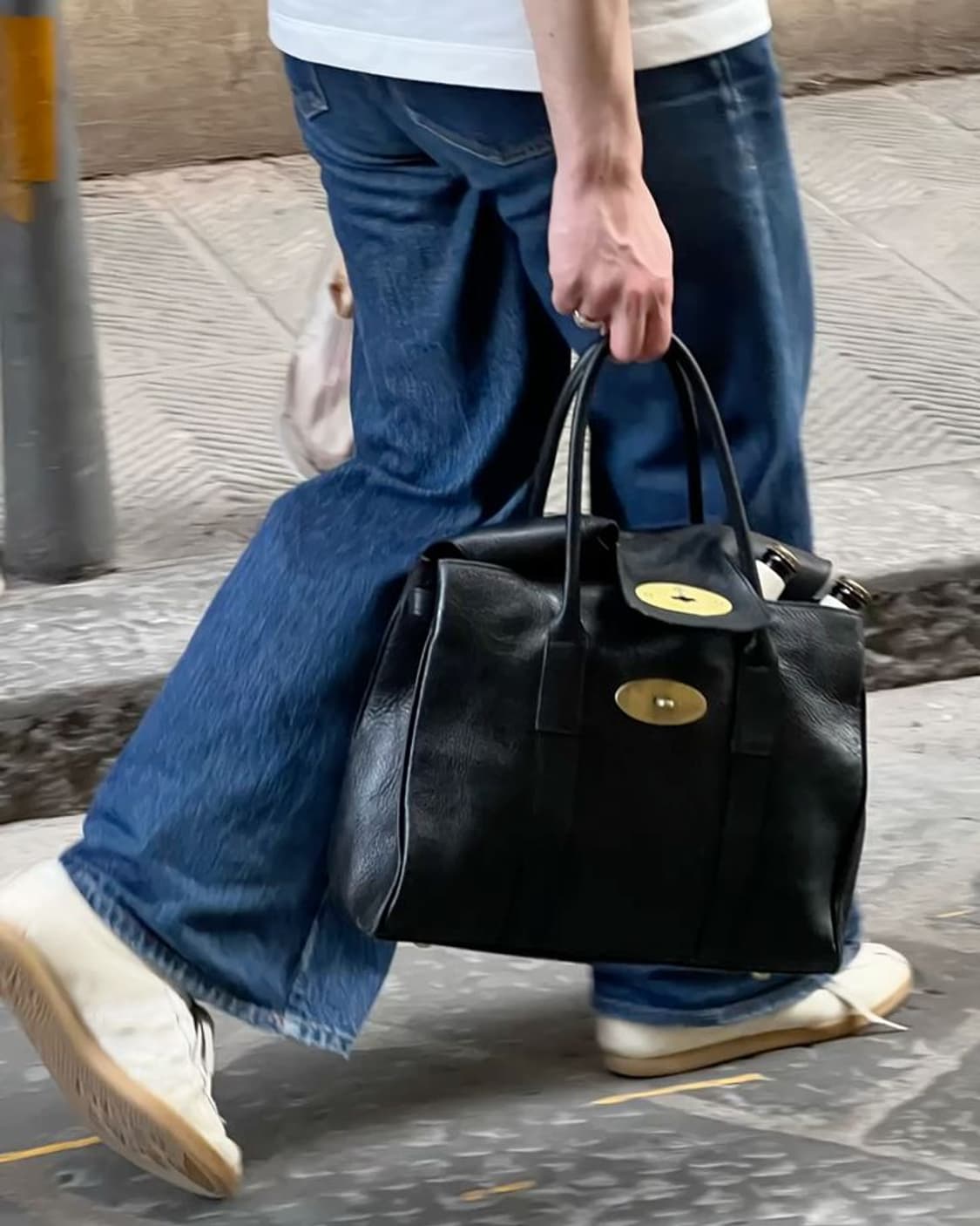 Mulberry 멀버리 정품 헤리티지 베이스워터 금장 블랙체리 클래식 상품이미지9