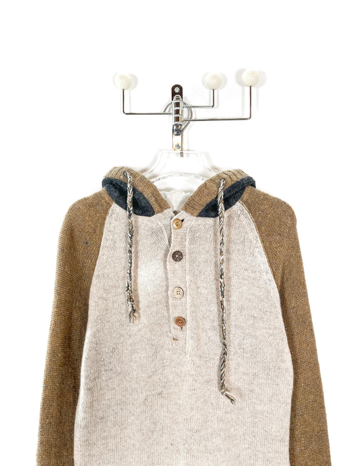 큐브슈가 버튼 포인트 니트 후드티셔츠  상품이미지2