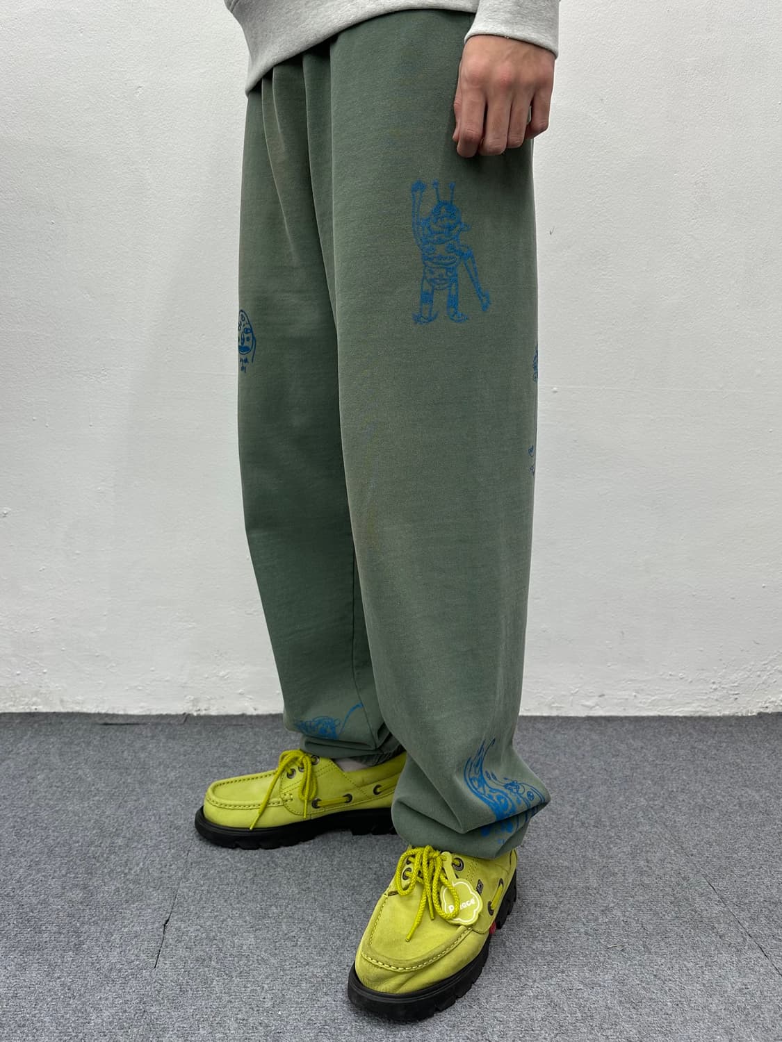 Brain Dead Green PandTY Lounge Pants 상품이미지1