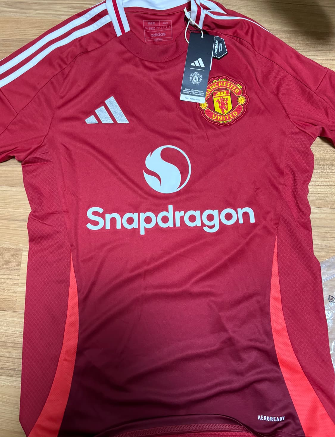 24/25 맨유 홈 유니폼 s사이즈 새상품 상품이미지4