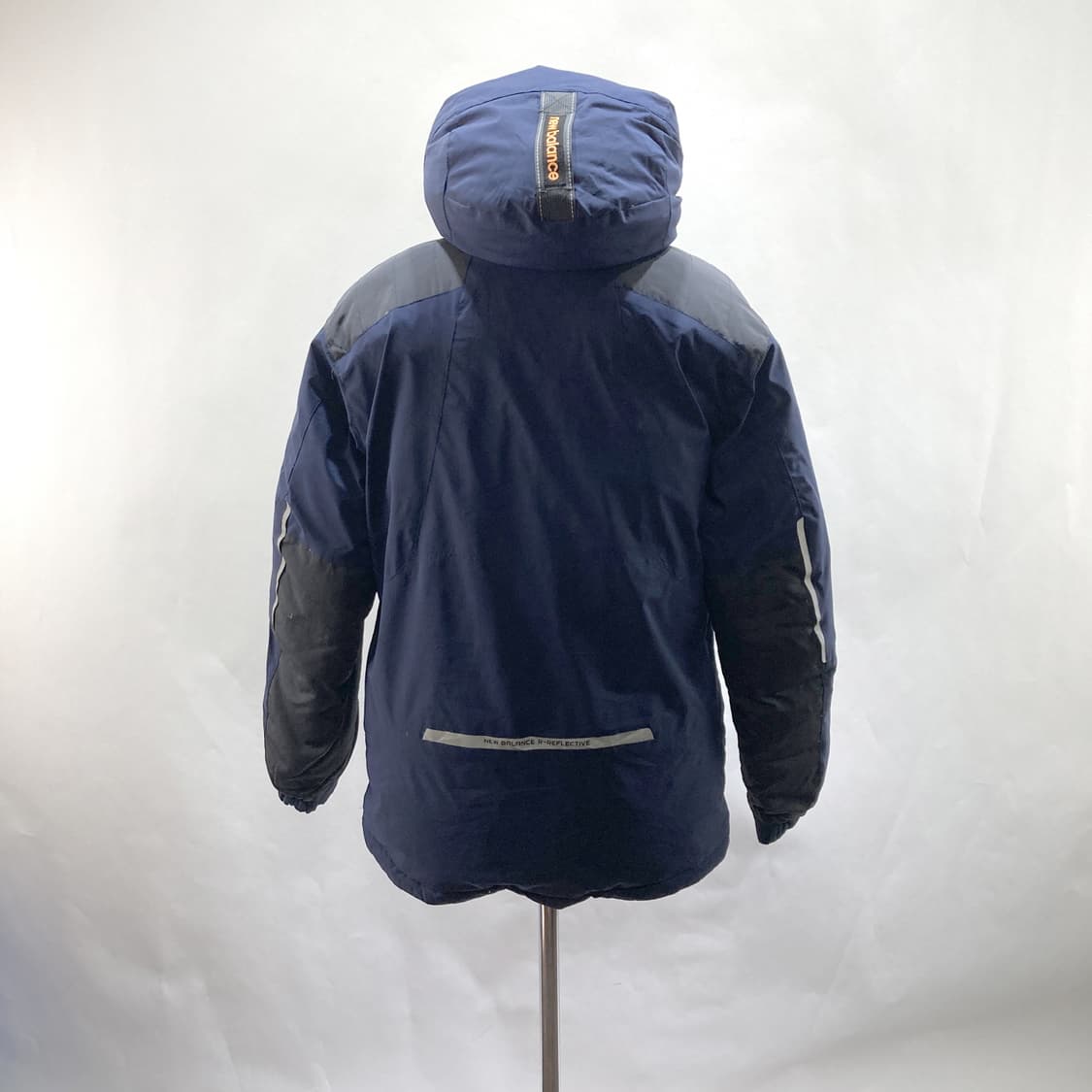 뉴발란스 남성 덕다운패딩자켓 네이비 95-100  상품이미지3