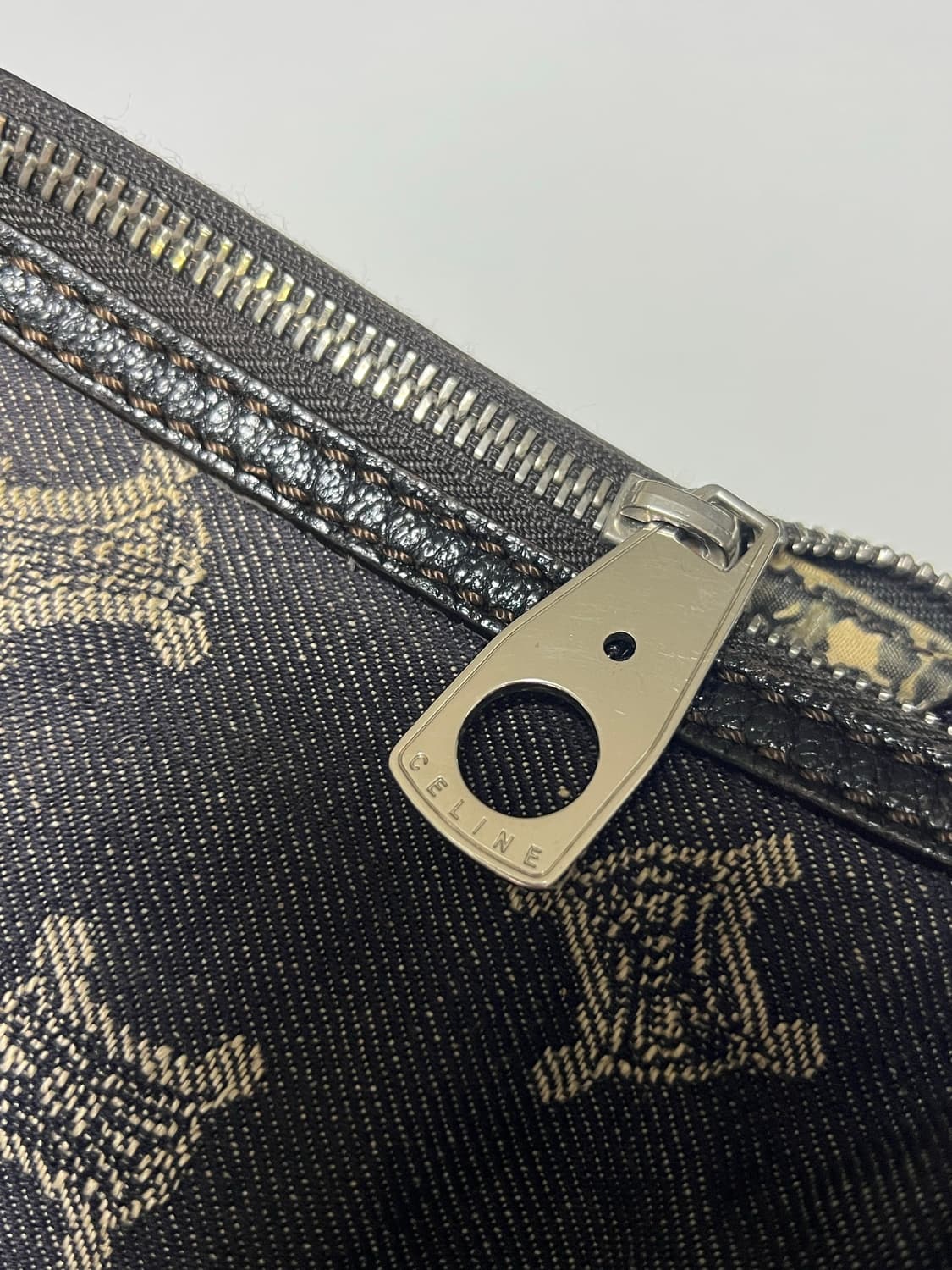 셀린느 마카담 데님 크로스백 상품이미지7