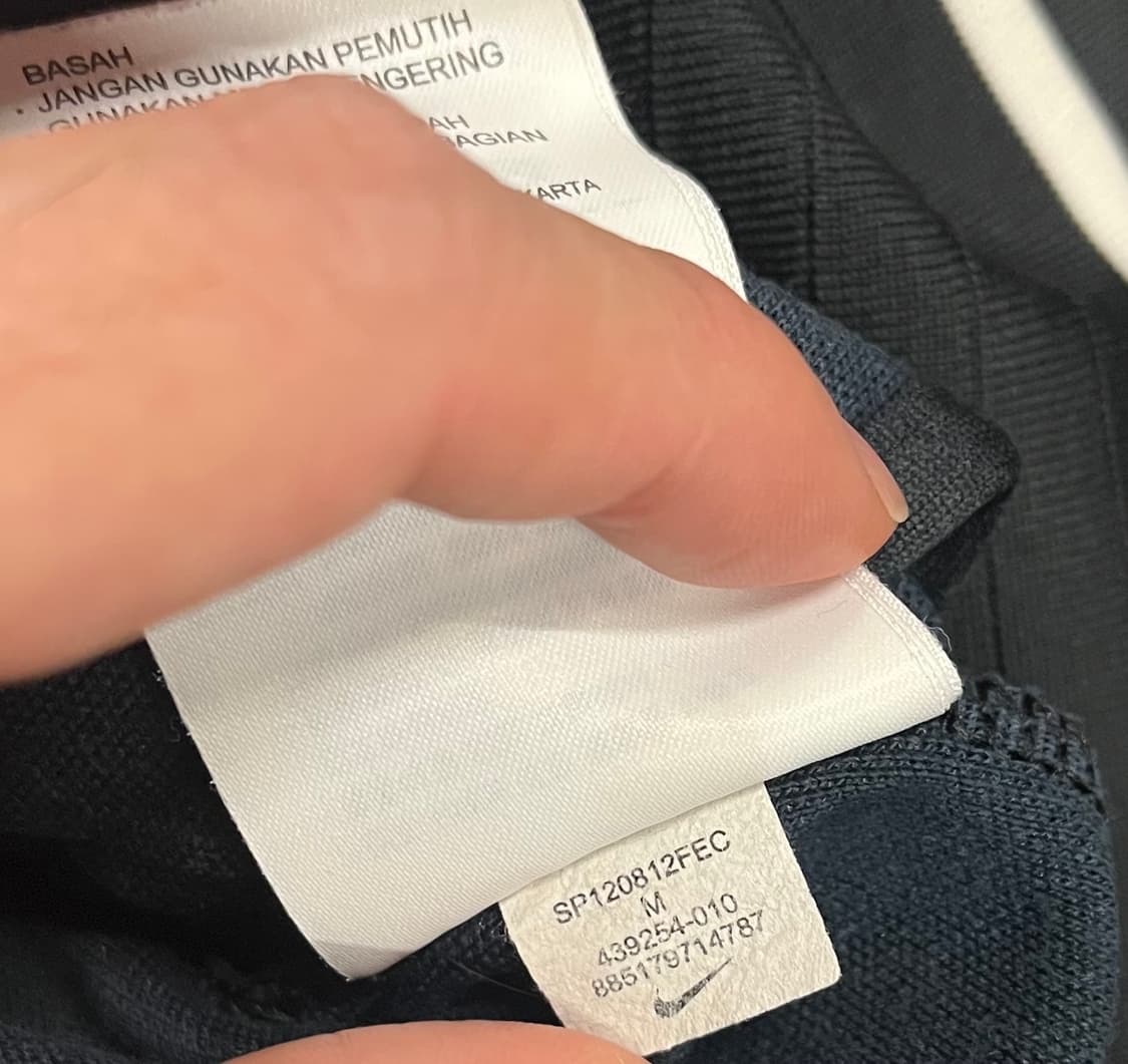 10s 나이키 맨체스터유나이티드 블랙 레드 트랙 자켓 상품이미지10