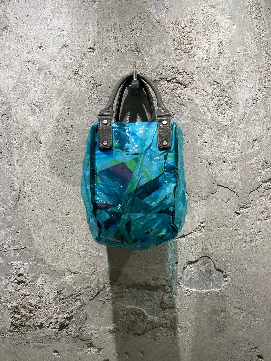 디젤 터쿼즈 pvc 토트백 상품이미지3