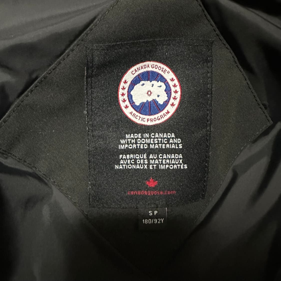 백화점택 캐나다구스 맥컬록 블랙 다운 파카 패딩 S사이즈 상품이미지4