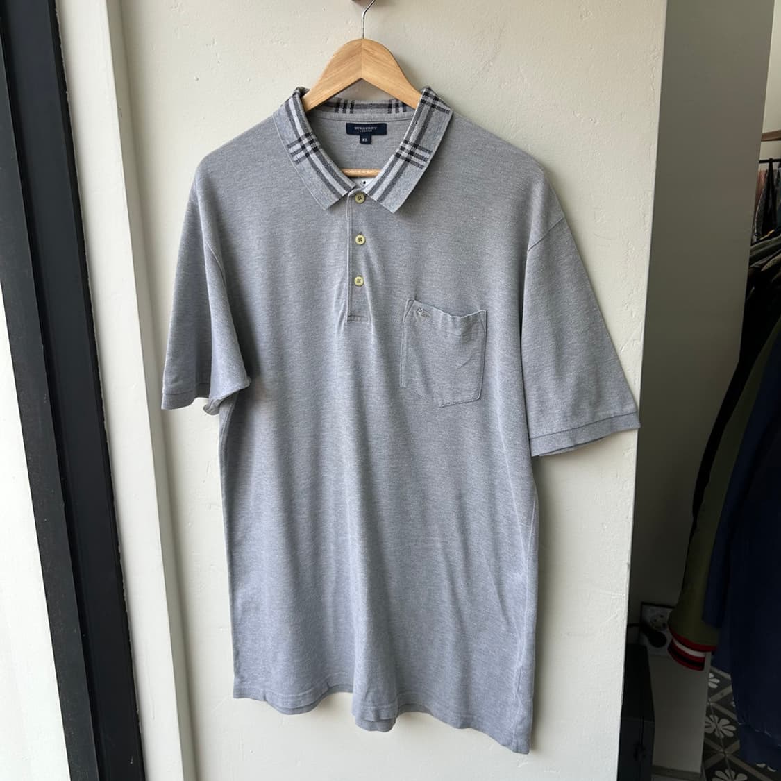16820 - 버버리 그레이 반팔 카라티 상품이미지2