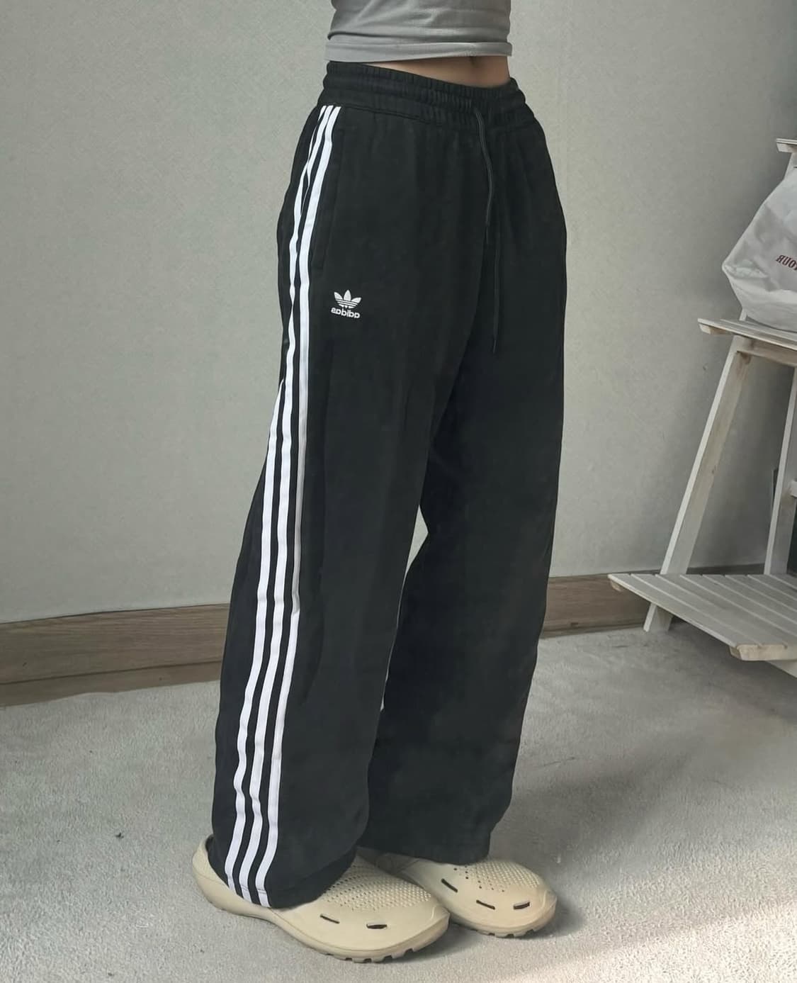 아디다스 트레이닝 팬츠 블랙 상품이미지1