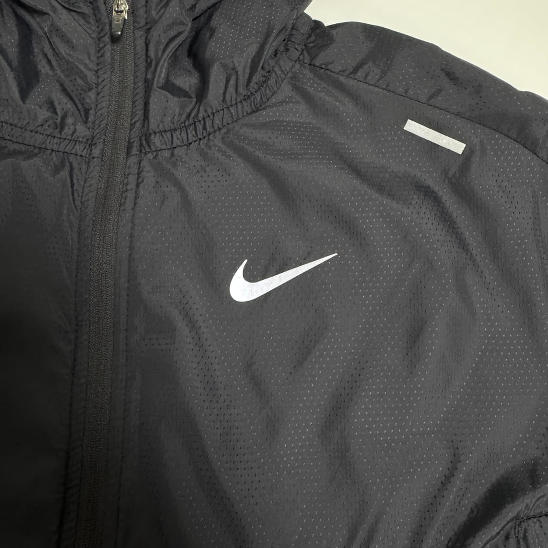나이키 쉴드 런닝 바람막이 XL 상품이미지2