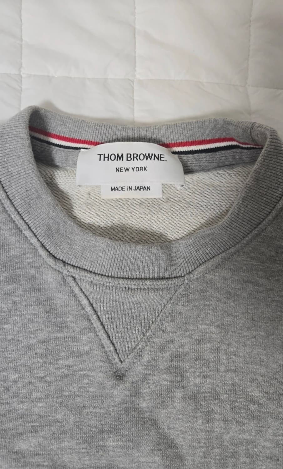 톰브라운 맨투맨 2사이즈 급처합니다 상품이미지2