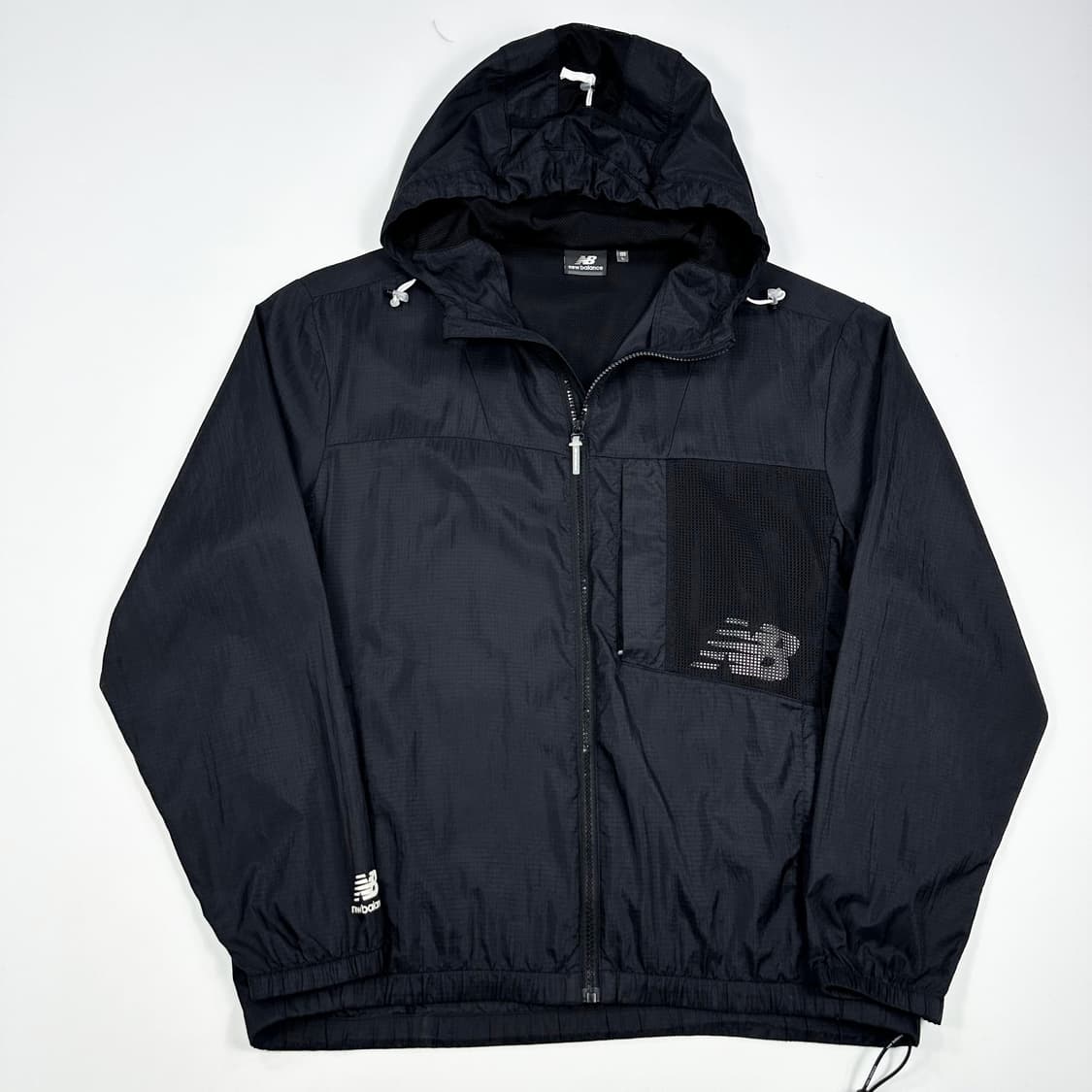 뉴발란스 풀오버 블랙 바람막이 자켓 (L) 상품이미지2