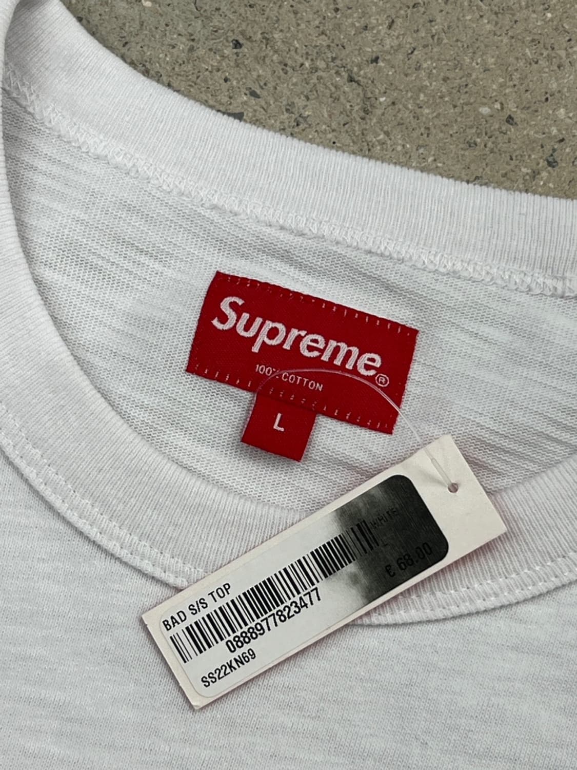 (새상품) 슈프림 22SS BAD 화이트 반팔 티셔츠 상품이미지8