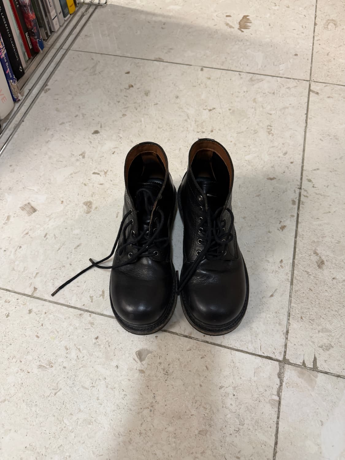 한두번신은 아워레가시 워커 부츠 팔아요  상품이미지1