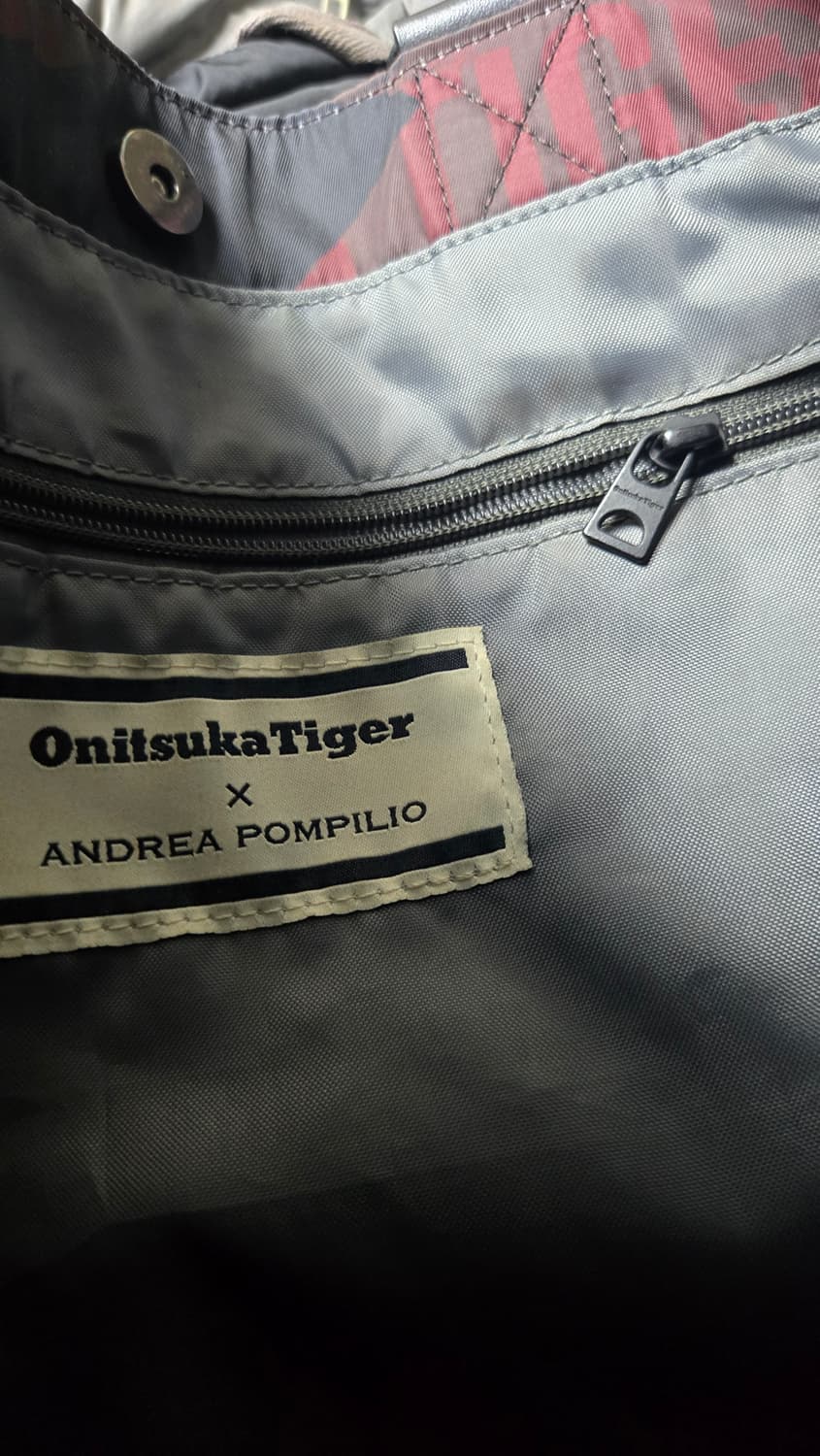 오니츠카타이거xAndrea pompilio 토트숄더백 상품이미지4