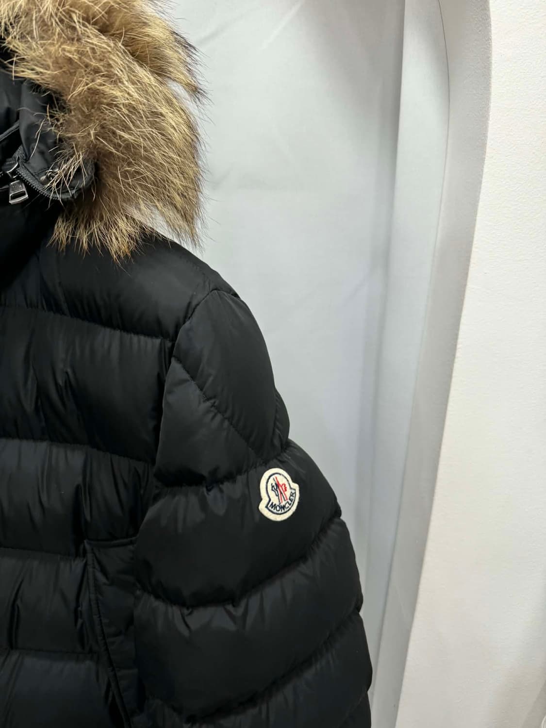몽클레어 클루니 패딩 4사이즈  상품이미지2