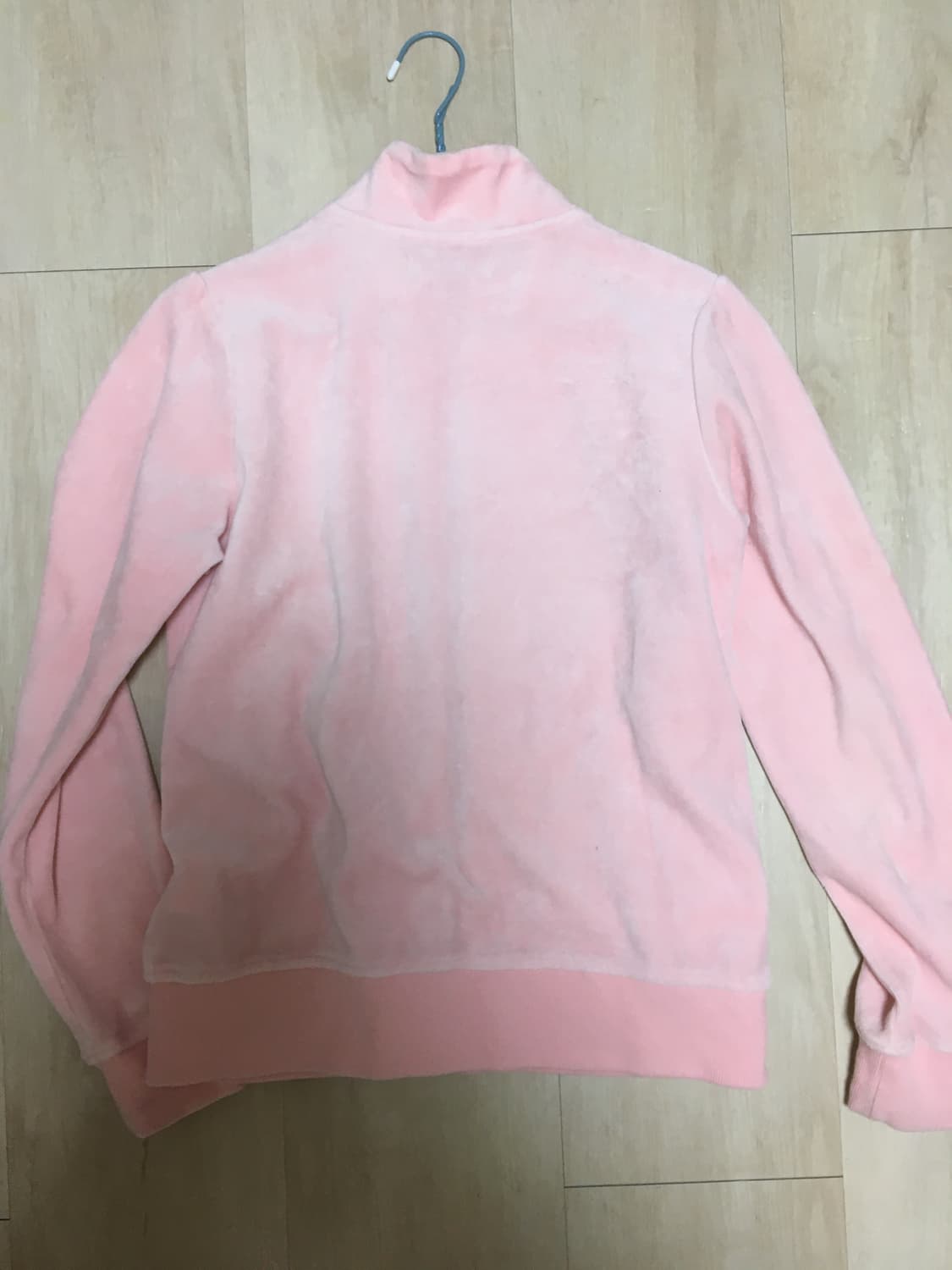 게스💗딸기우유 벨벳 집업🍓 상품이미지6