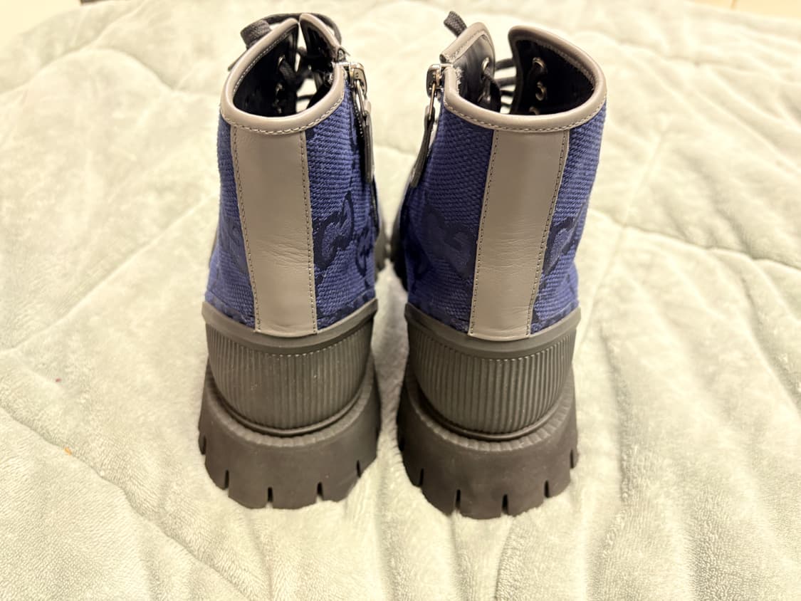 구찌 레이스업 남성부츠 9.5사이즈 상품이미지8