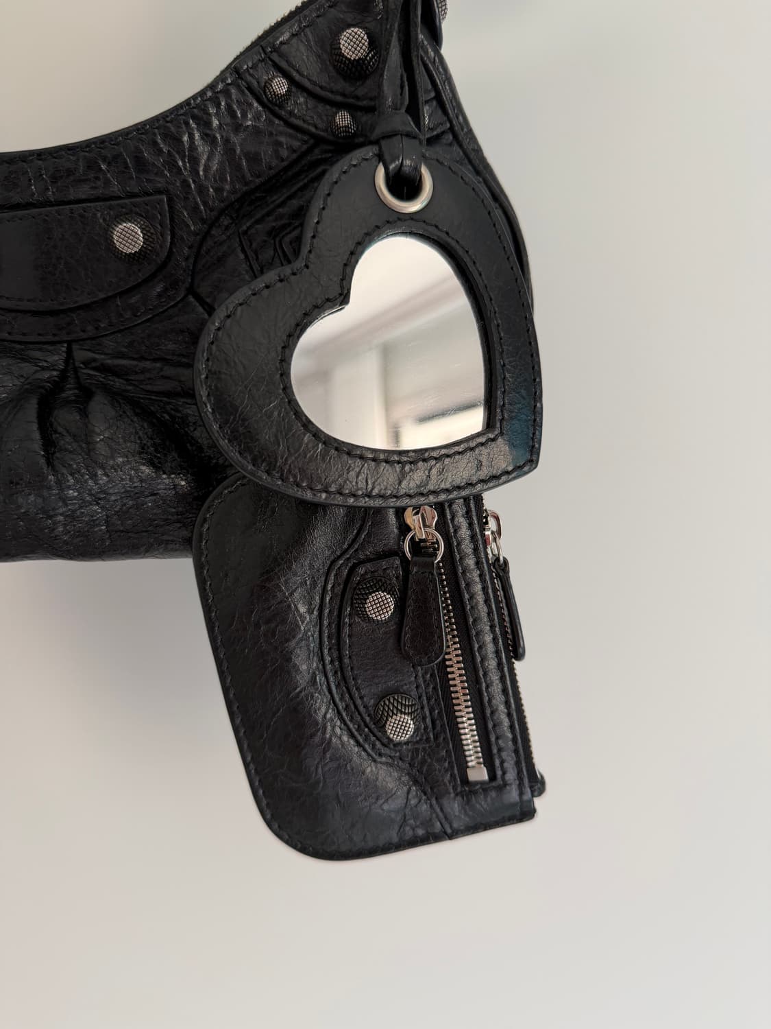 발렌시아가 르카골 xs 숄더백 블랙 상품이미지5