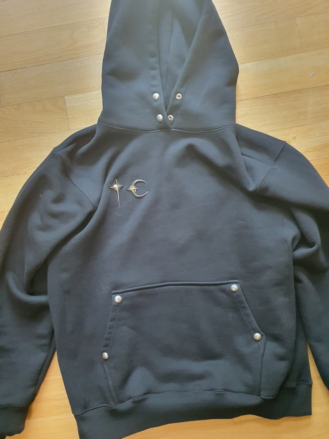 떠그클럽 아머 후드 블랙 상품이미지4